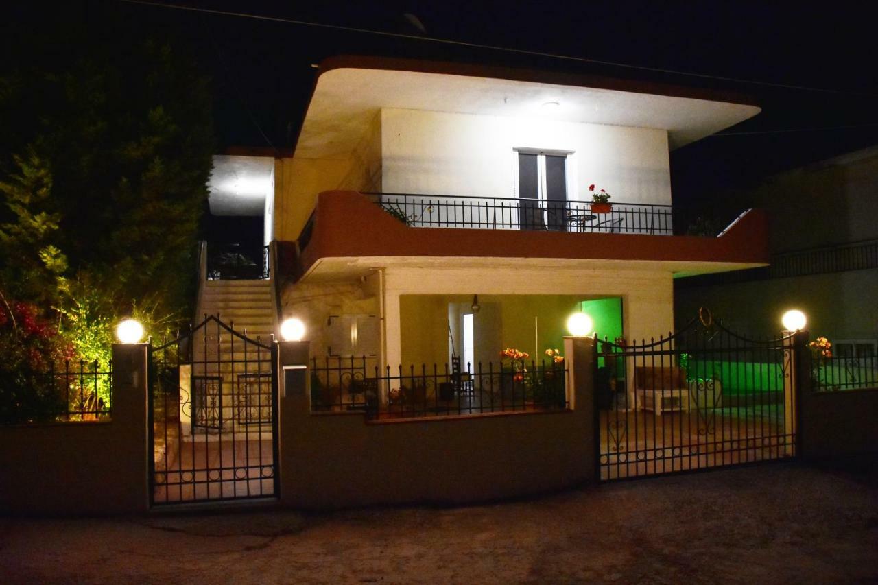 Galotel Agnoudas Near The Airport Markópoulon Buitenkant foto